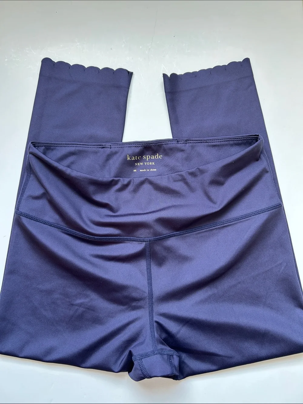 kate spade Navy Scalloped-Hem Crop Leggings M
